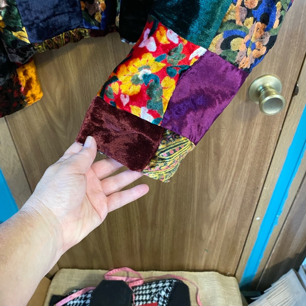 Colorful Patchwork Velvet Jacket VINTAGE EUC - Picture 8 of 9